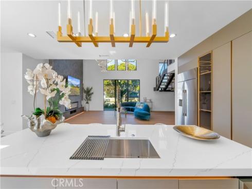 853  Oak  , Costa Mesa, CA