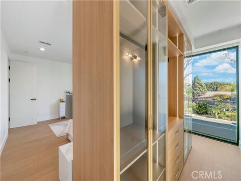 853  Oak  , Costa Mesa, CA