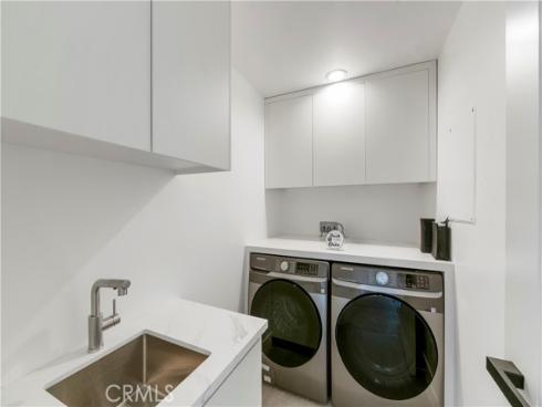 853  Oak  , Costa Mesa, CA