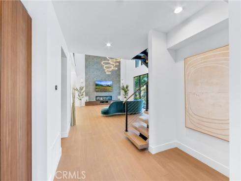 853  Oak  , Costa Mesa, CA