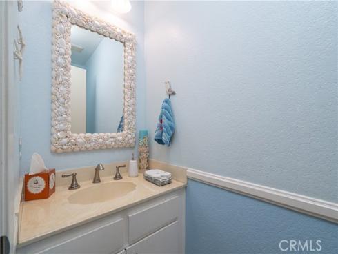 2053 Meadow View , Costa Mesa, CA