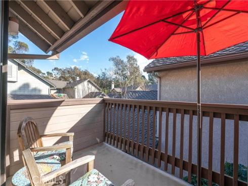 2053 Meadow View , Costa Mesa, CA