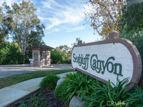 2053 Meadow View , Costa Mesa, CA