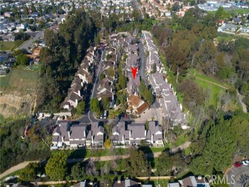 2053 Meadow View , Costa Mesa, CA