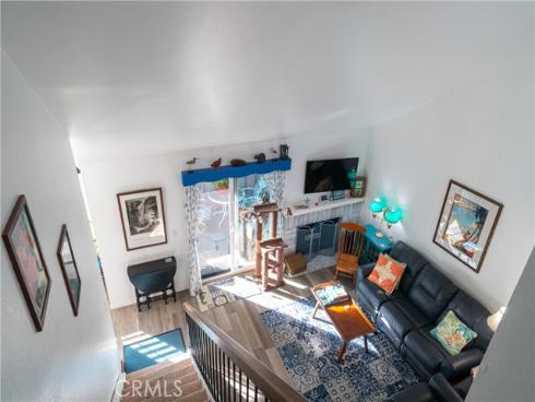 2053 Meadow View , Costa Mesa, CA