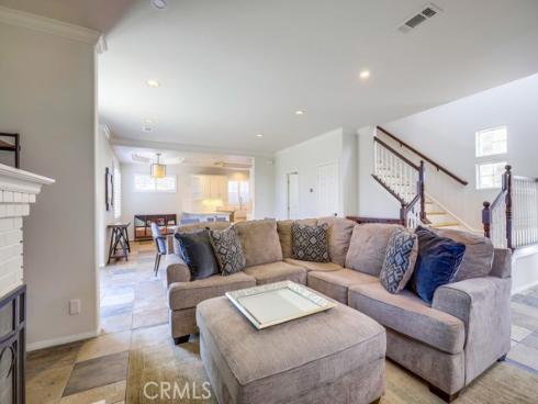 1581  Orange  B  Avenue, Costa Mesa, CA