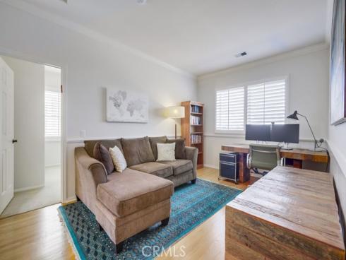 1581 Orange Avenue, Costa Mesa, CA