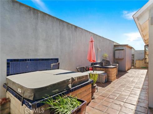 1788  Hawaii  , Costa Mesa, CA