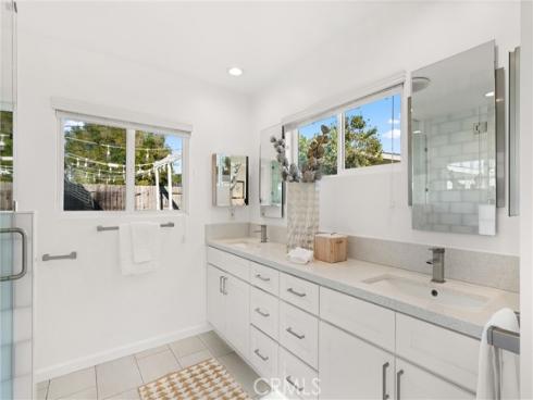 3210  New York   Avenue, Costa Mesa, CA