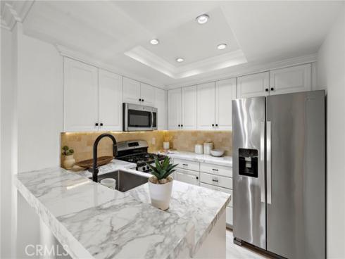 168  23rd  D , Costa Mesa, CA