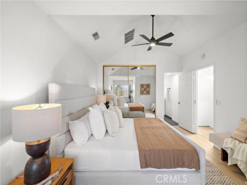 168  23rd  D , Costa Mesa, CA