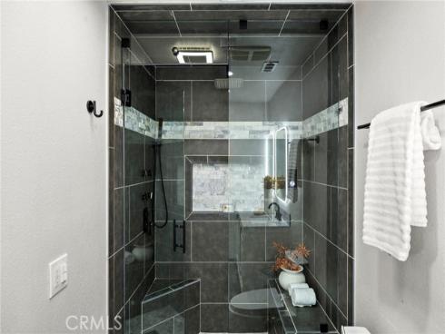 168  23rd  D , Costa Mesa, CA