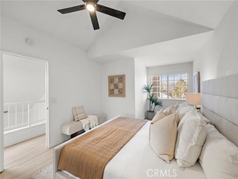 168  23rd  D , Costa Mesa, CA