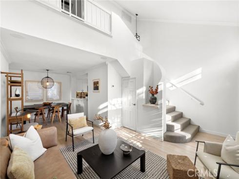 168  23rd  D , Costa Mesa, CA