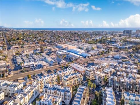 1653  Topanga  , Costa Mesa, CA