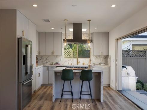 212 E 19th   Street, Costa Mesa, CA