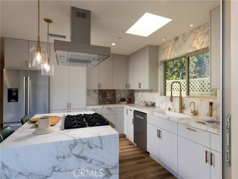 212 E 19th   Street, Costa Mesa, CA