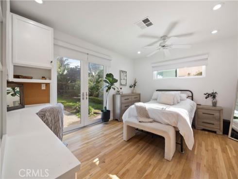 2038  Aliso   Avenue, Costa Mesa, CA