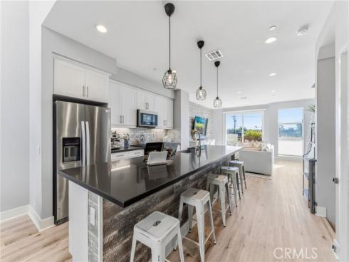 1650  Topanga   Avenue, Costa Mesa, CA