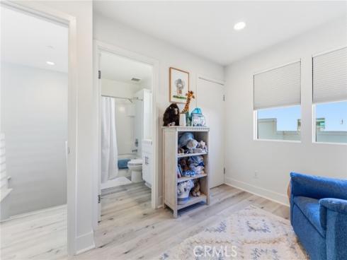 1650  Topanga   Avenue, Costa Mesa, CA