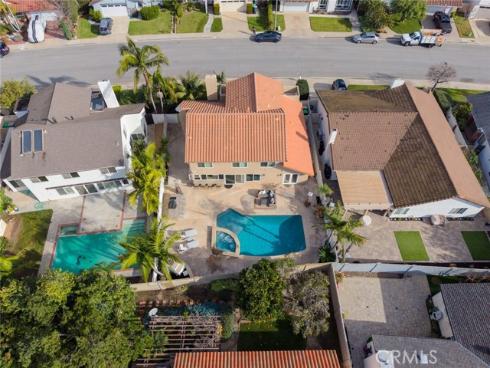 969  Azalea   Drive, Costa Mesa, CA