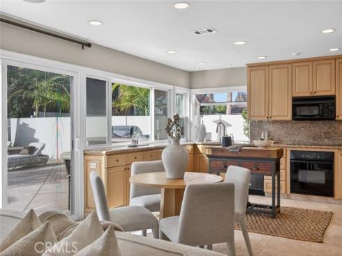 969  Azalea   Drive, Costa Mesa, CA
