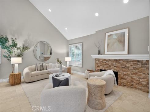 969  Azalea   Drive, Costa Mesa, CA