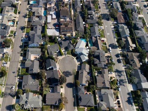 469  Lenwood Circle  , Costa Mesa, CA