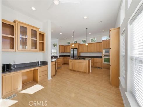 158  Cecil  , Costa Mesa, CA