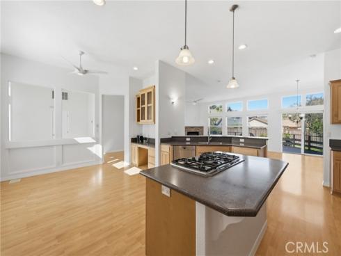 158  Cecil  , Costa Mesa, CA