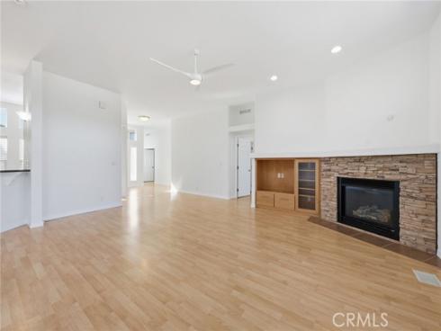 158  Cecil  , Costa Mesa, CA