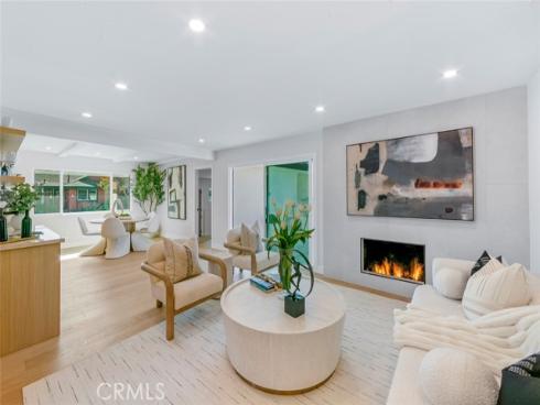 913  Junipero  , Costa Mesa, CA