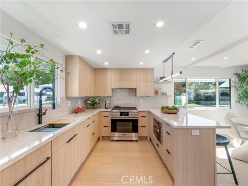 913  Junipero  , Costa Mesa, CA