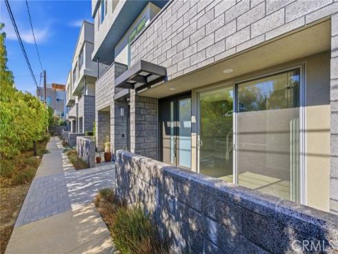 639  Channel   Way, Costa Mesa, CA