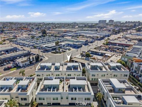 639  Channel   Way, Costa Mesa, CA