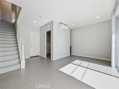 639  Channel   Way, Costa Mesa, CA