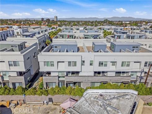 639  Channel   Way, Costa Mesa, CA