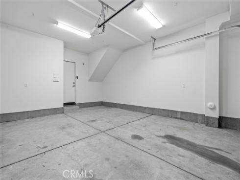 639  Channel   Way, Costa Mesa, CA