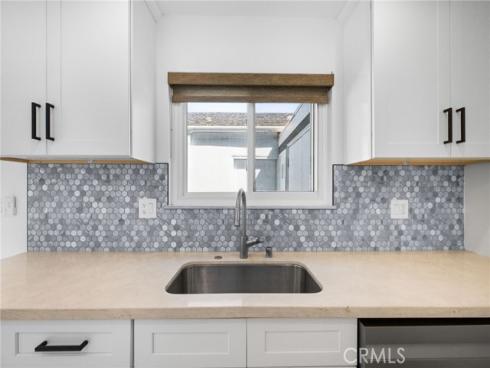 115  Morristown  , Costa Mesa, CA