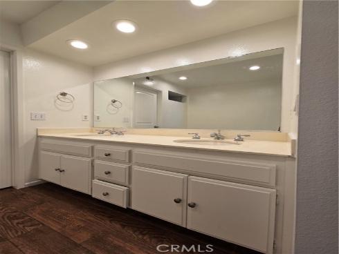 783  Grayling  , Costa Mesa, CA