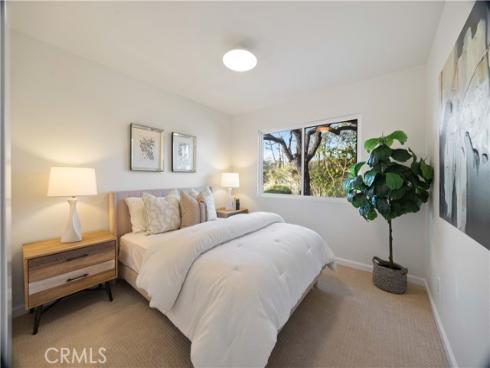 832  Presidio  , Costa Mesa, CA