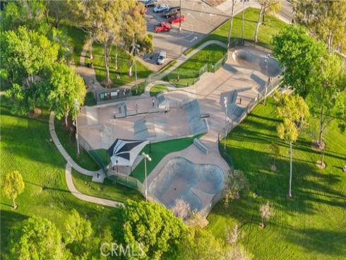 832  Presidio  , Costa Mesa, CA