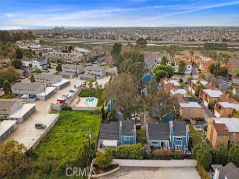 1025  Sea Breeze  11 , Costa Mesa, CA