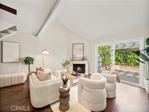 1025  Sea Breeze  11 , Costa Mesa, CA