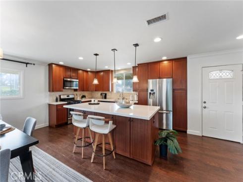2702  San Lucas   Lane, Costa Mesa, CA