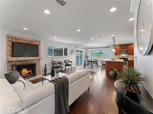 2702  San Lucas   Lane, Costa Mesa, CA