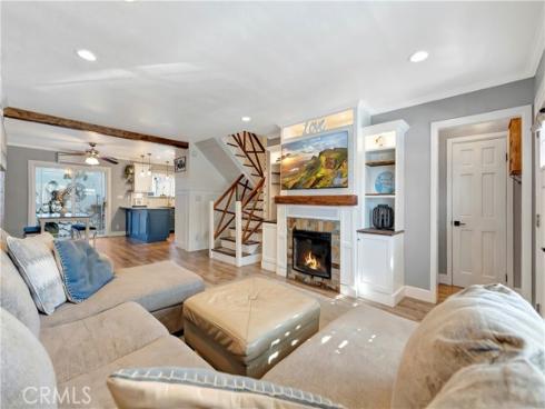 107  Yorktown   Lane, Costa Mesa, CA