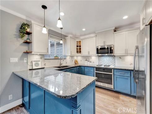 107  Yorktown   Lane, Costa Mesa, CA