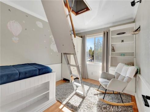 107  Yorktown   Lane, Costa Mesa, CA