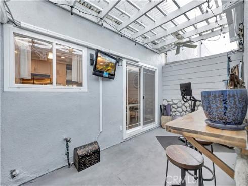 107  Yorktown   Lane, Costa Mesa, CA